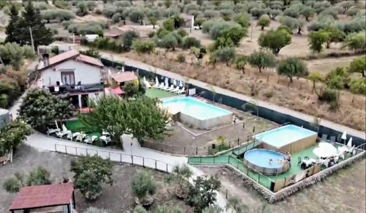 Villa Parco Morello Piano Terra Villarosa Εξωτερικό φωτογραφία