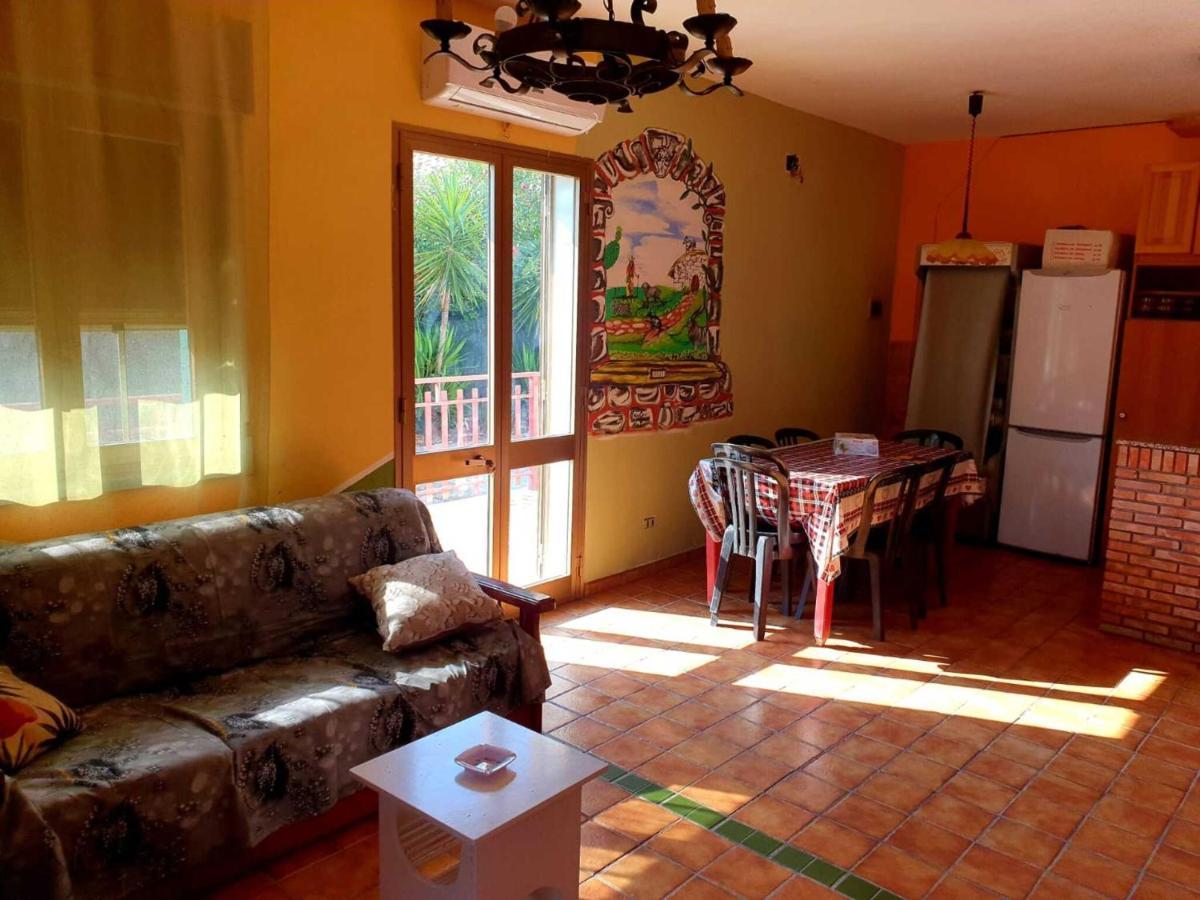 Villa Parco Morello Piano Terra Villarosa Εξωτερικό φωτογραφία