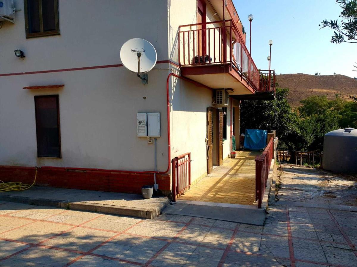 Villa Parco Morello Piano Terra Villarosa Εξωτερικό φωτογραφία
